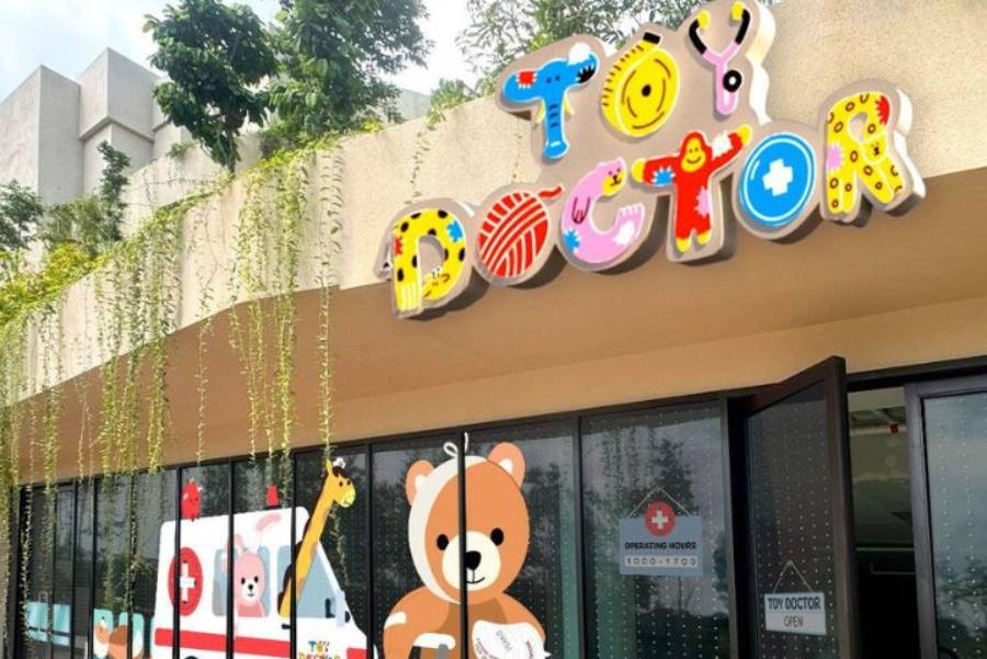 Toy Doctor